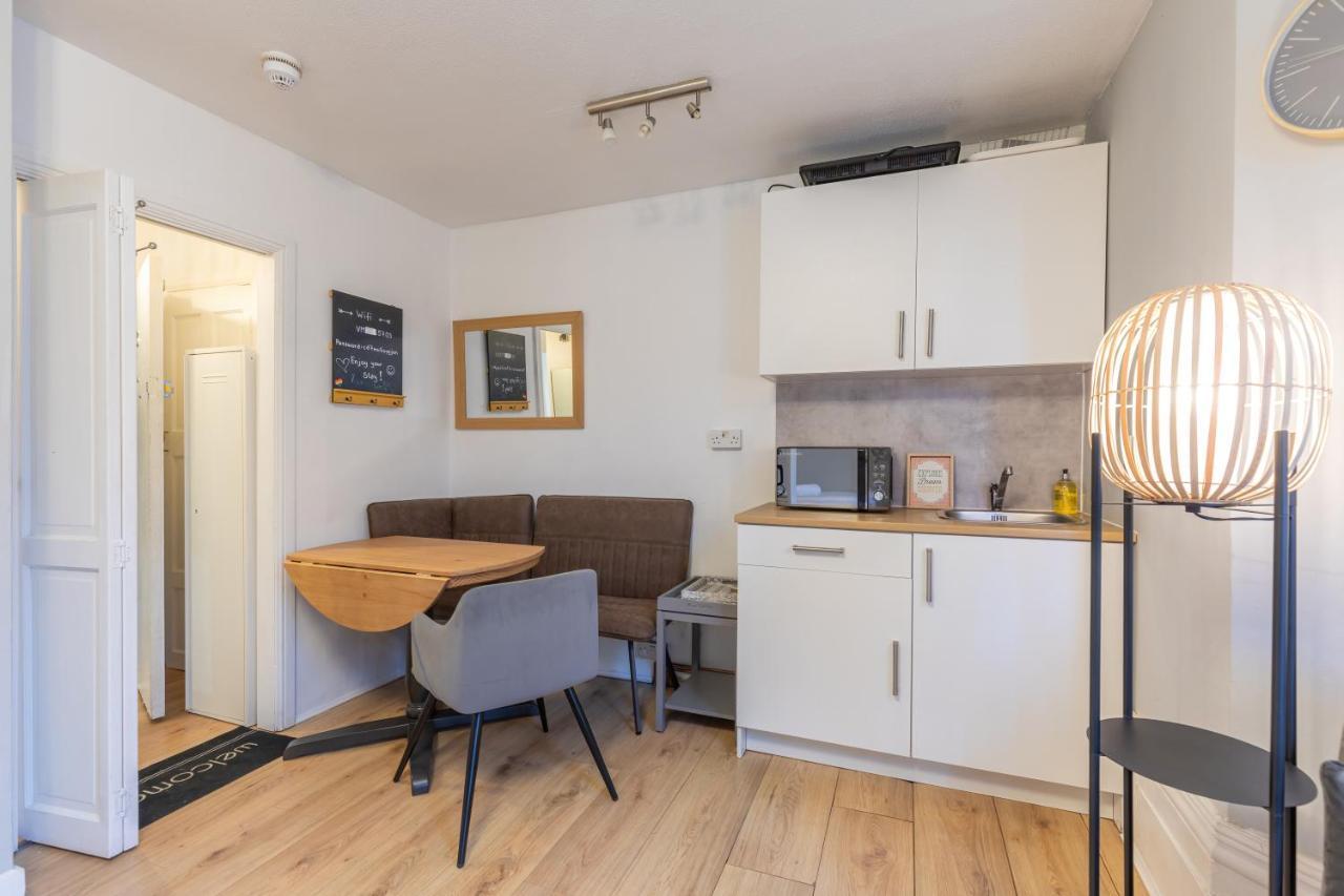 Sylish Studio Apartment Close To Station 브라이턴 외부 사진